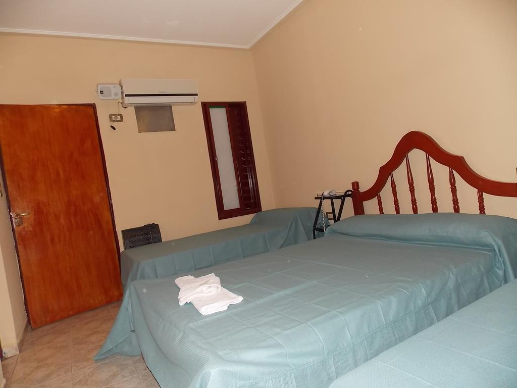 La Pergola Hotel Tucuman San Miguel de Tucumán Habitación foto